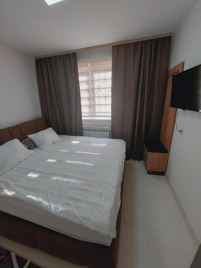 Apartments Natural And Bungalows 2 Sarajevo Luaran gambar