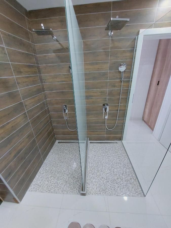 Apartments Natural And Bungalows 2 Sarajevo Luaran gambar