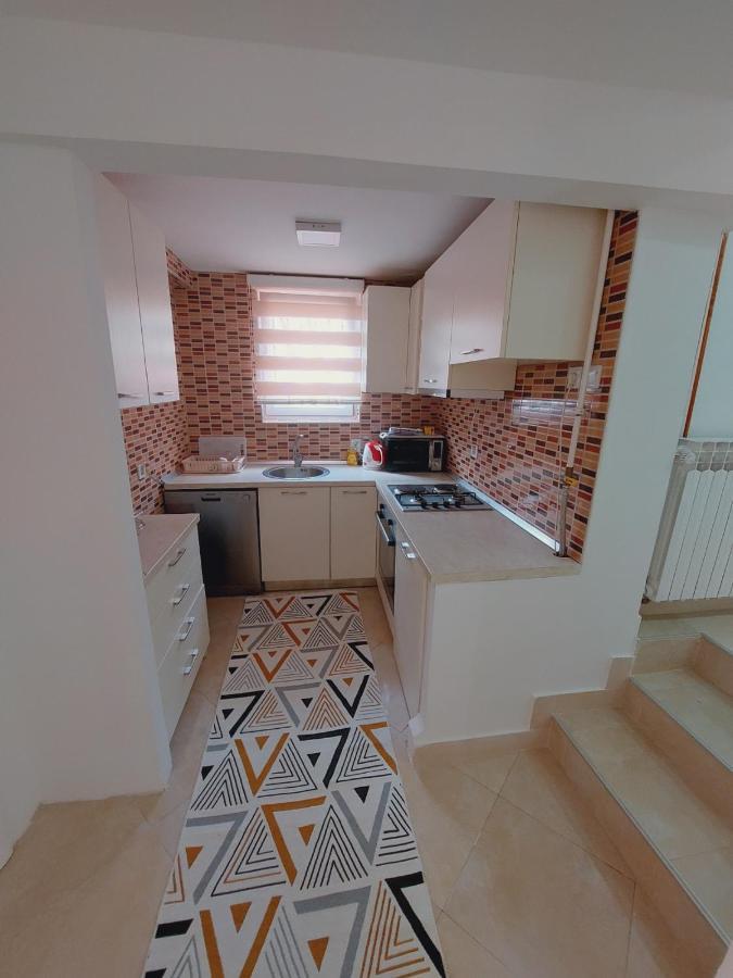Apartments Natural And Bungalows 2 Sarajevo Luaran gambar