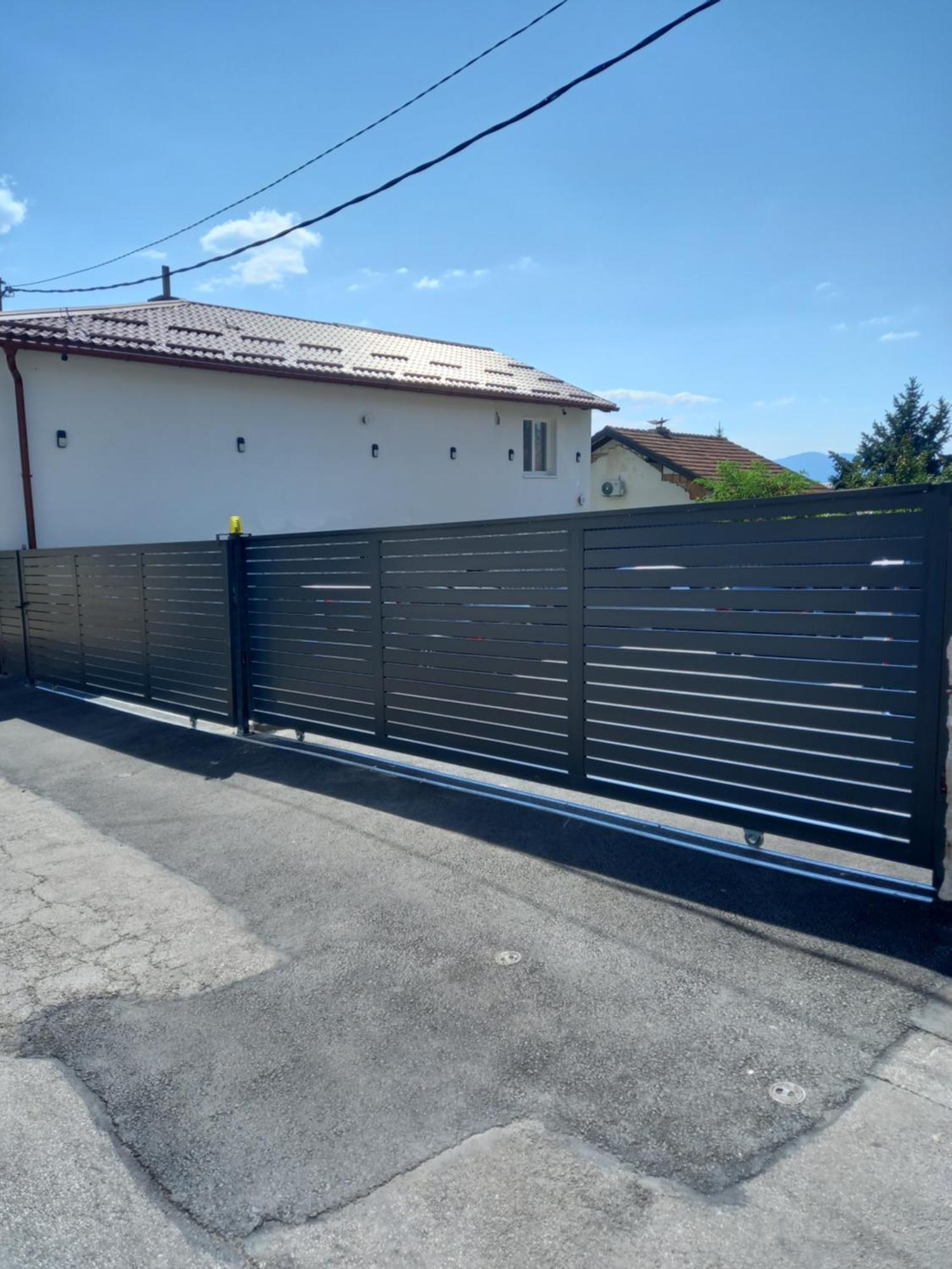 Apartments Natural And Bungalows 2 Sarajevo Luaran gambar