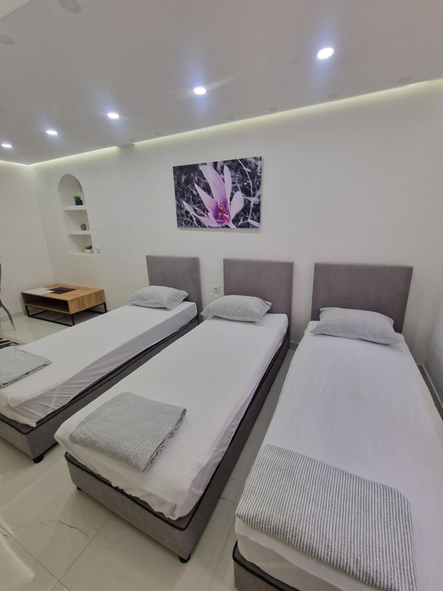 Apartments Natural And Bungalows 2 Sarajevo Luaran gambar