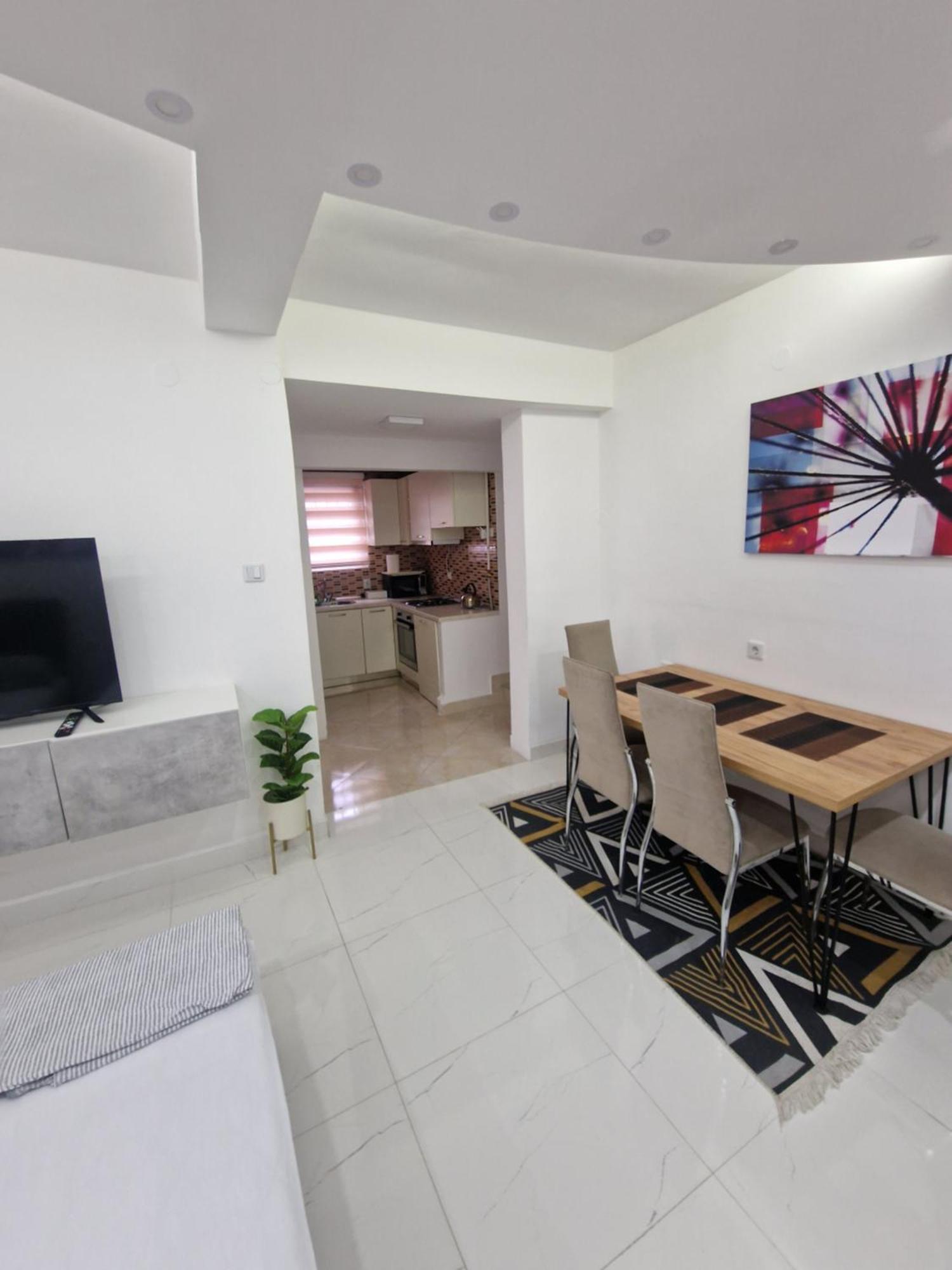 Apartments Natural And Bungalows 2 Sarajevo Luaran gambar