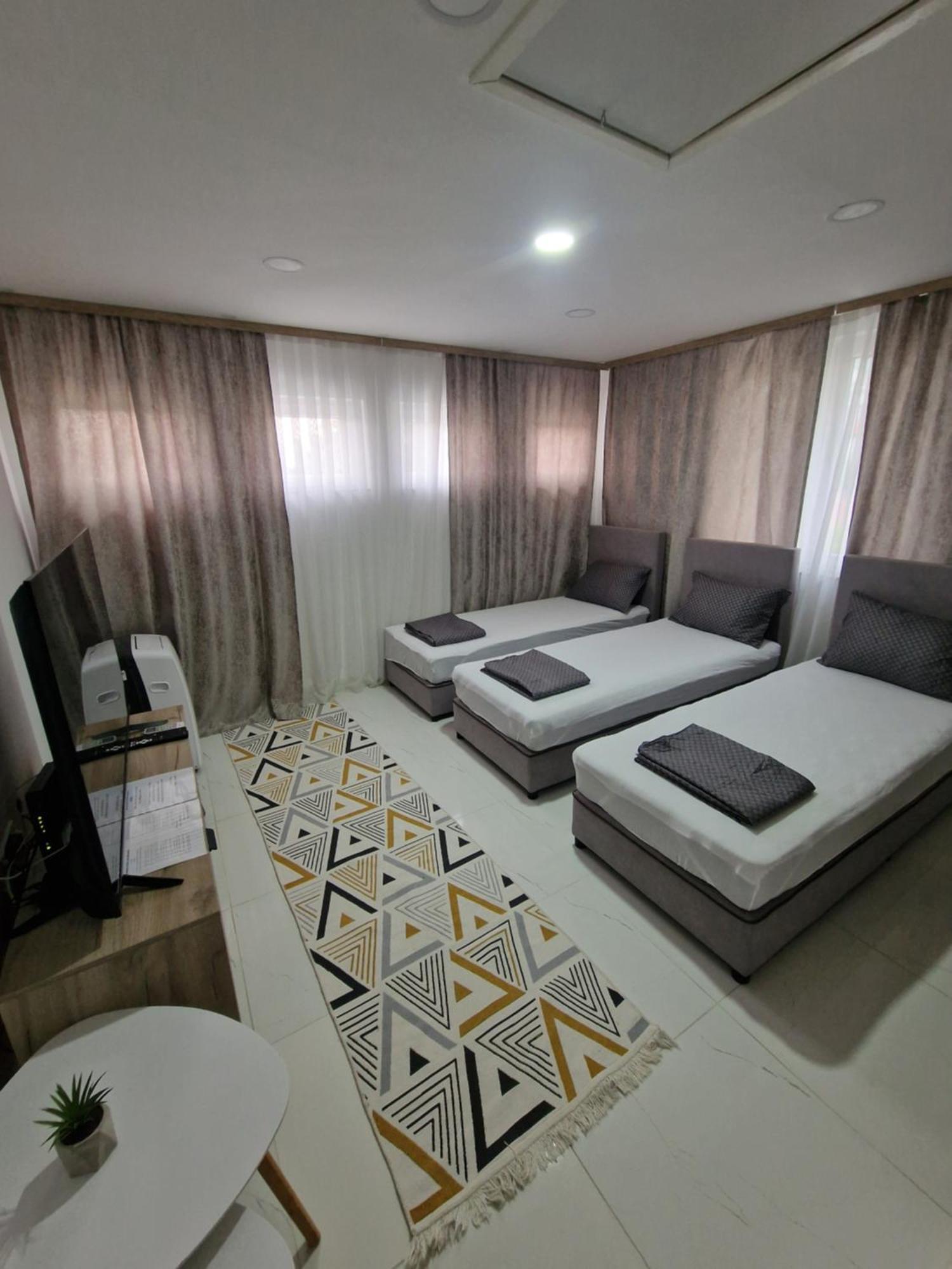 Apartments Natural And Bungalows 2 Sarajevo Luaran gambar