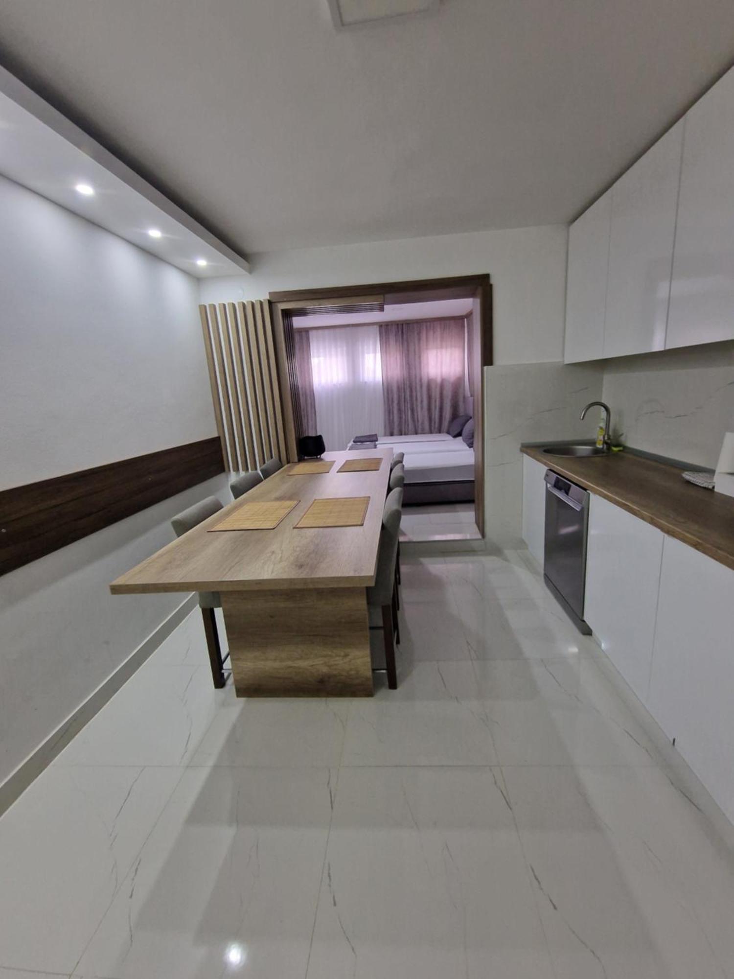 Apartments Natural And Bungalows 2 Sarajevo Luaran gambar