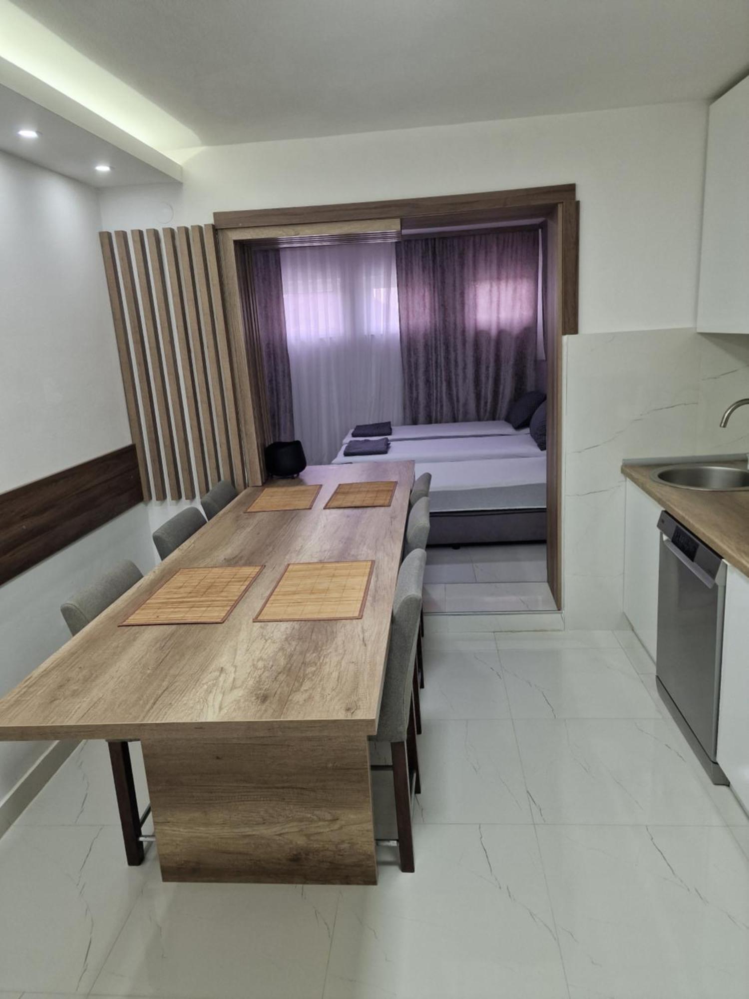 Apartments Natural And Bungalows 2 Sarajevo Luaran gambar