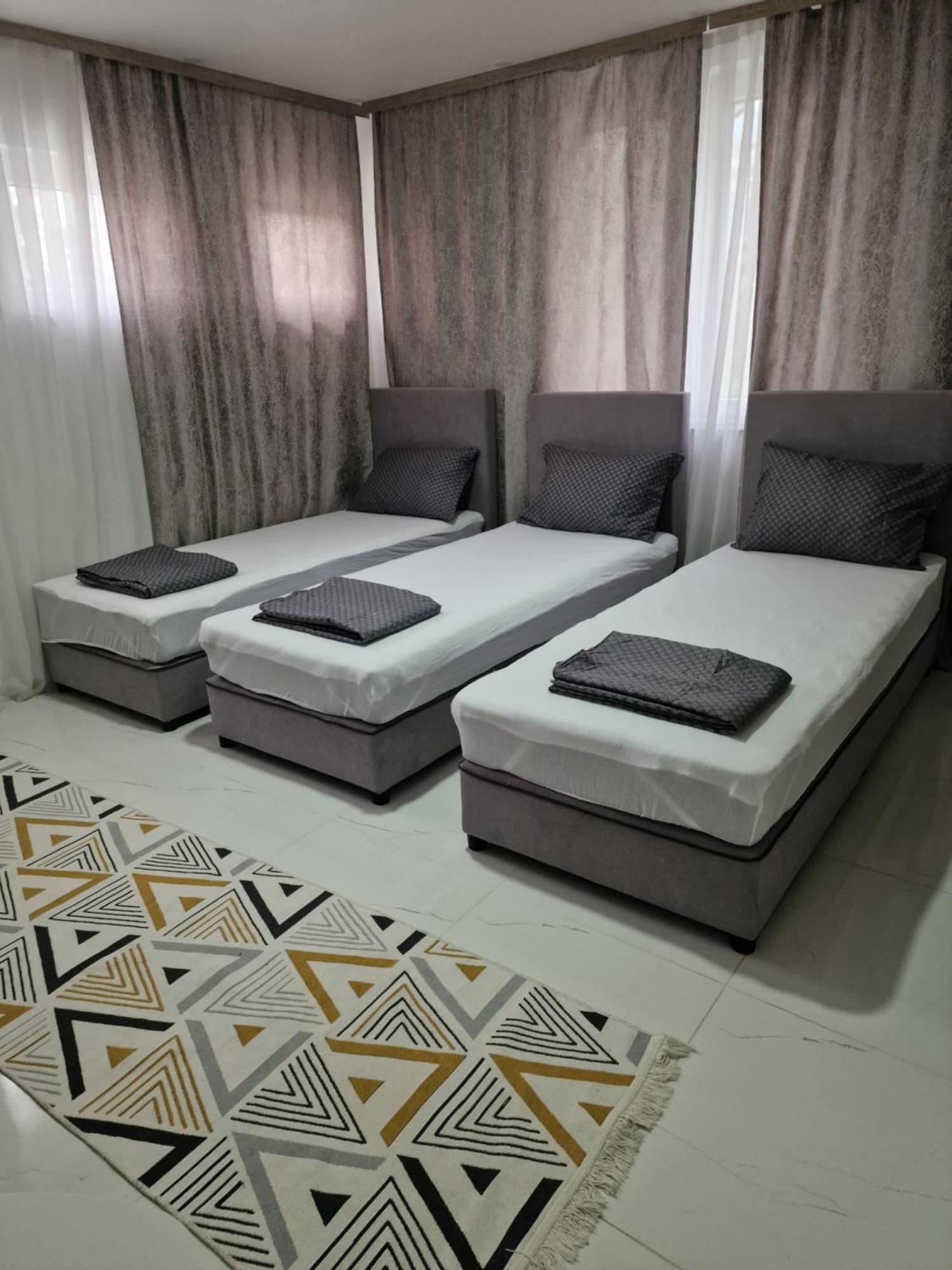Apartments Natural And Bungalows 2 Sarajevo Luaran gambar